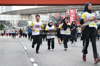 Runner Photo 4665573