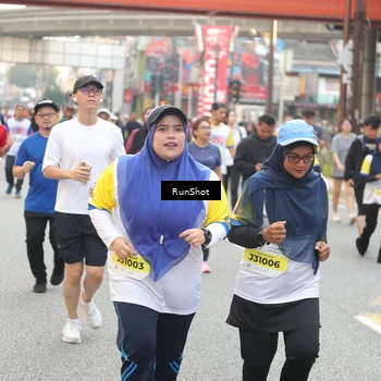 Runner Photo 4665579