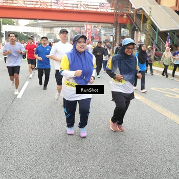 Runner Photo 4665589