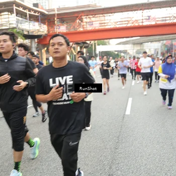 Runner Photo 4665607