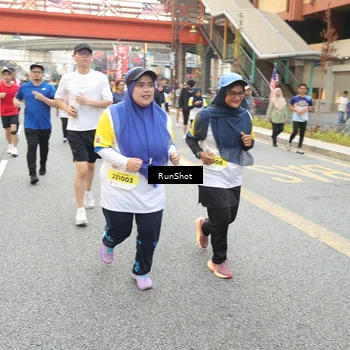 Runner Photo 4665626