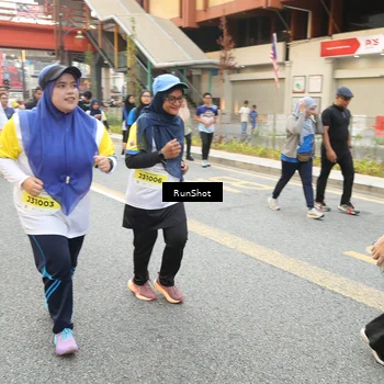 Runner Photo 4665644