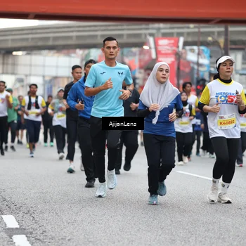 Runner Photo 4665648