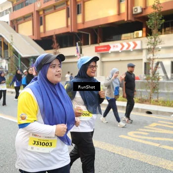 Runner Photo 4665662
