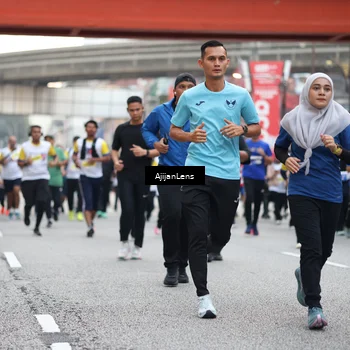 Runner Photo 4665667