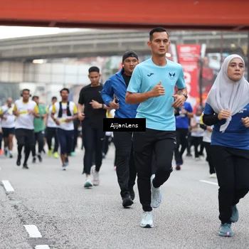 Runner Photo 4665668