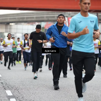 Runner Photo 4665678