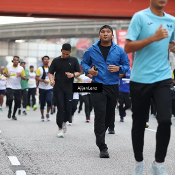Runner Photo 4665683