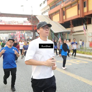 Runner Photo 4665689