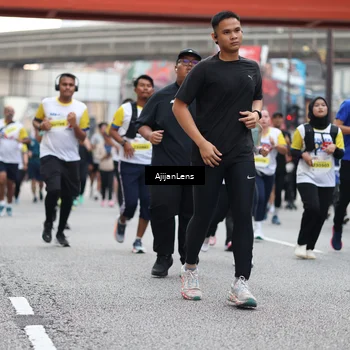 Runner Photo 4665717