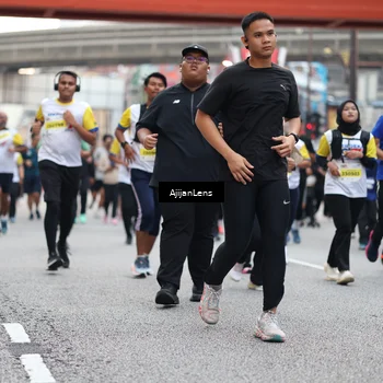 Runner Photo 4665721