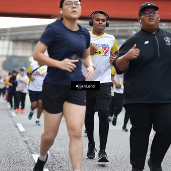 Runner Photo 4665780