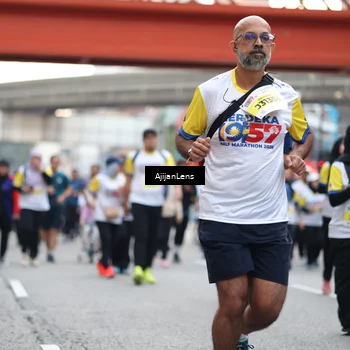 Runner Photo 4665812