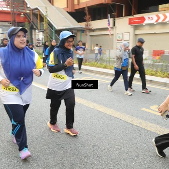 Runner Photo 4665832