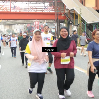 Runner Photo 4665835