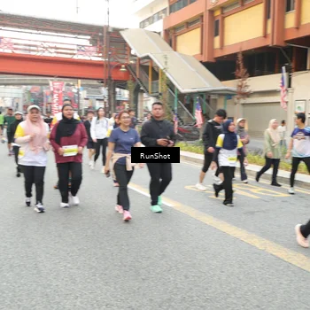 Runner Photo 4665843
