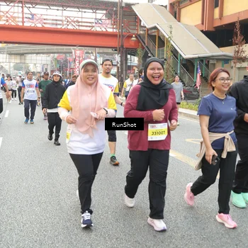 Runner Photo 4665867