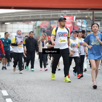 Runner Photo 4665872