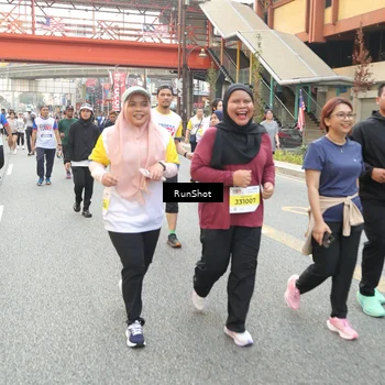 Runner Photo 4665914