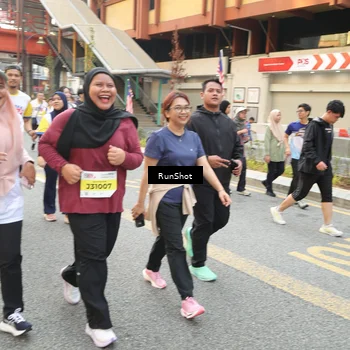 Runner Photo 4665964