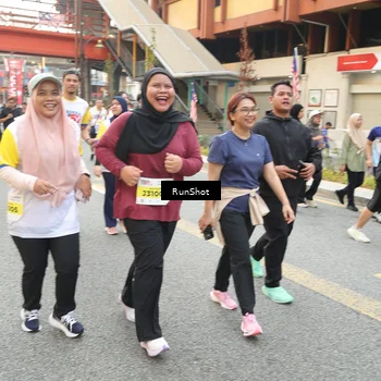 Runner Photo 4665985