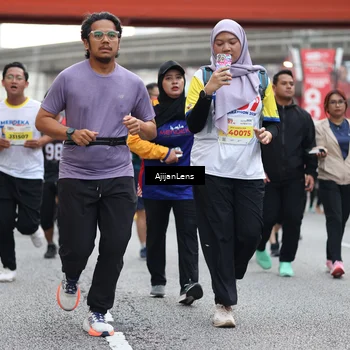 Runner Photo 4665991