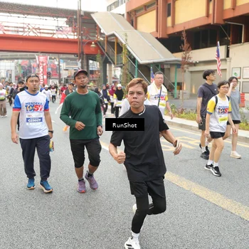 Runner Photo 4666202