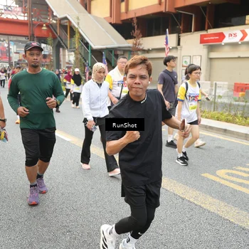 Runner Photo 4666255