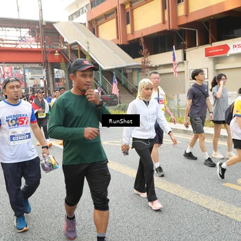 Runner Photo 4666285