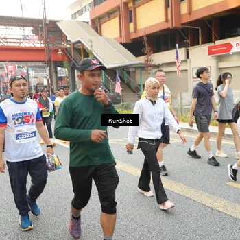 Runner Photo 4666294