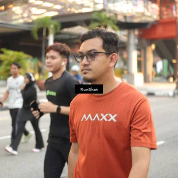 Runner Photo 4666342