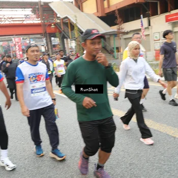 Runner Photo 4666365