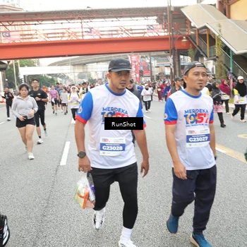 Runner Photo 4666371