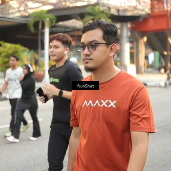 Runner Photo 4666399