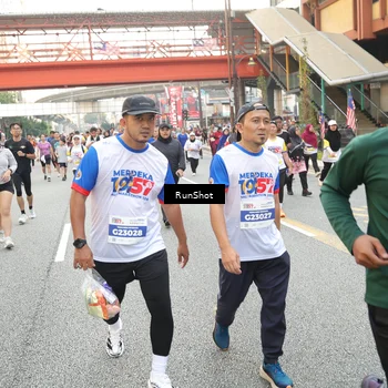 Runner Photo 4666493