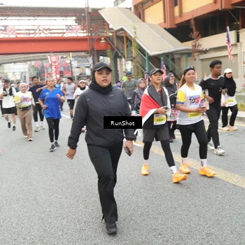 Runner Photo 4666575