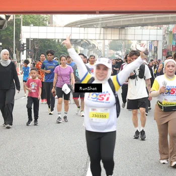 Runner Photo 4666592