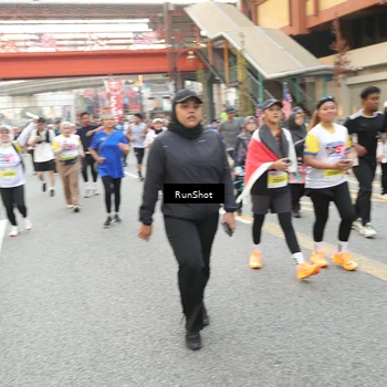 Runner Photo 4666597
