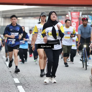 Runner Photo 4666611