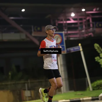 Runner Photo 4666615