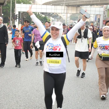 Runner Photo 4666658