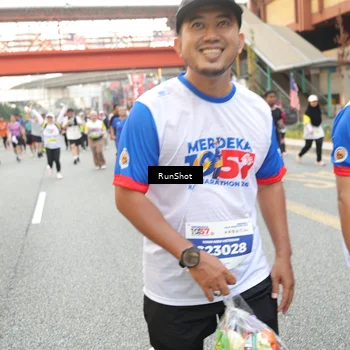 Runner Photo 4666661