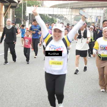 Runner Photo 4666684