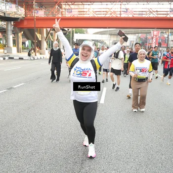 Runner Photo 4666812