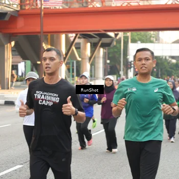 Runner Photo 4666839