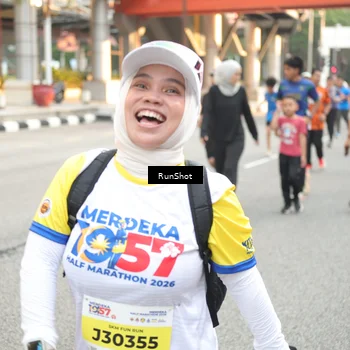 Runner Photo 4666842