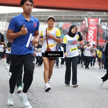 Runner Photo 4666909