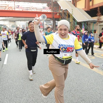 Runner Photo 4667044