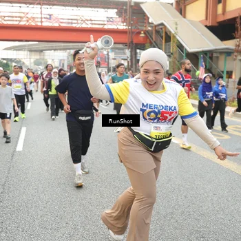 Runner Photo 4667126
