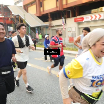 Runner Photo 4667135